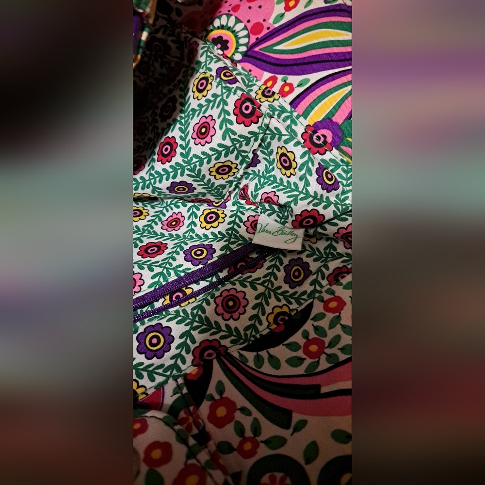 Vera Bradley Viva La Vera Floral Patterned Women's Bag. Bright Colors. - Picture 14 of 14